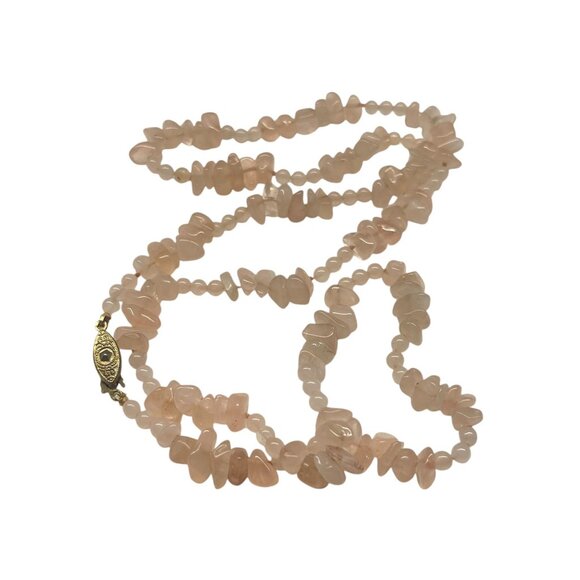 Vintage 1970s Rose Quartz Chip & Round Bead Necklace With Gold-Toned Clasp Boho - Picture 4 of 6